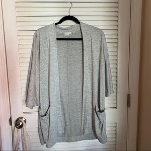 Grey cardigan with pockets ✨